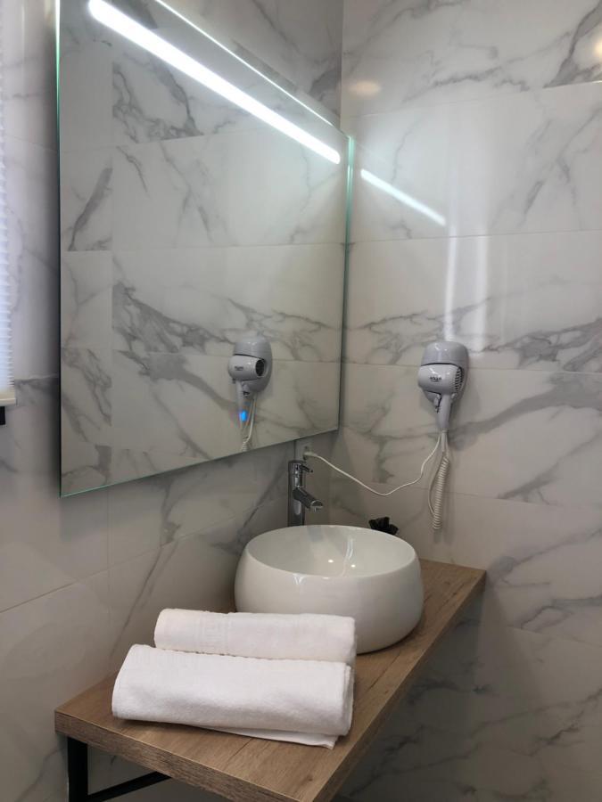סנטיאגו דה קומפוסטלה Cabanas Compostela - Cabana A Carballeira מראה חיצוני תמונה